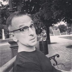"В поисках серебряной пыли..."